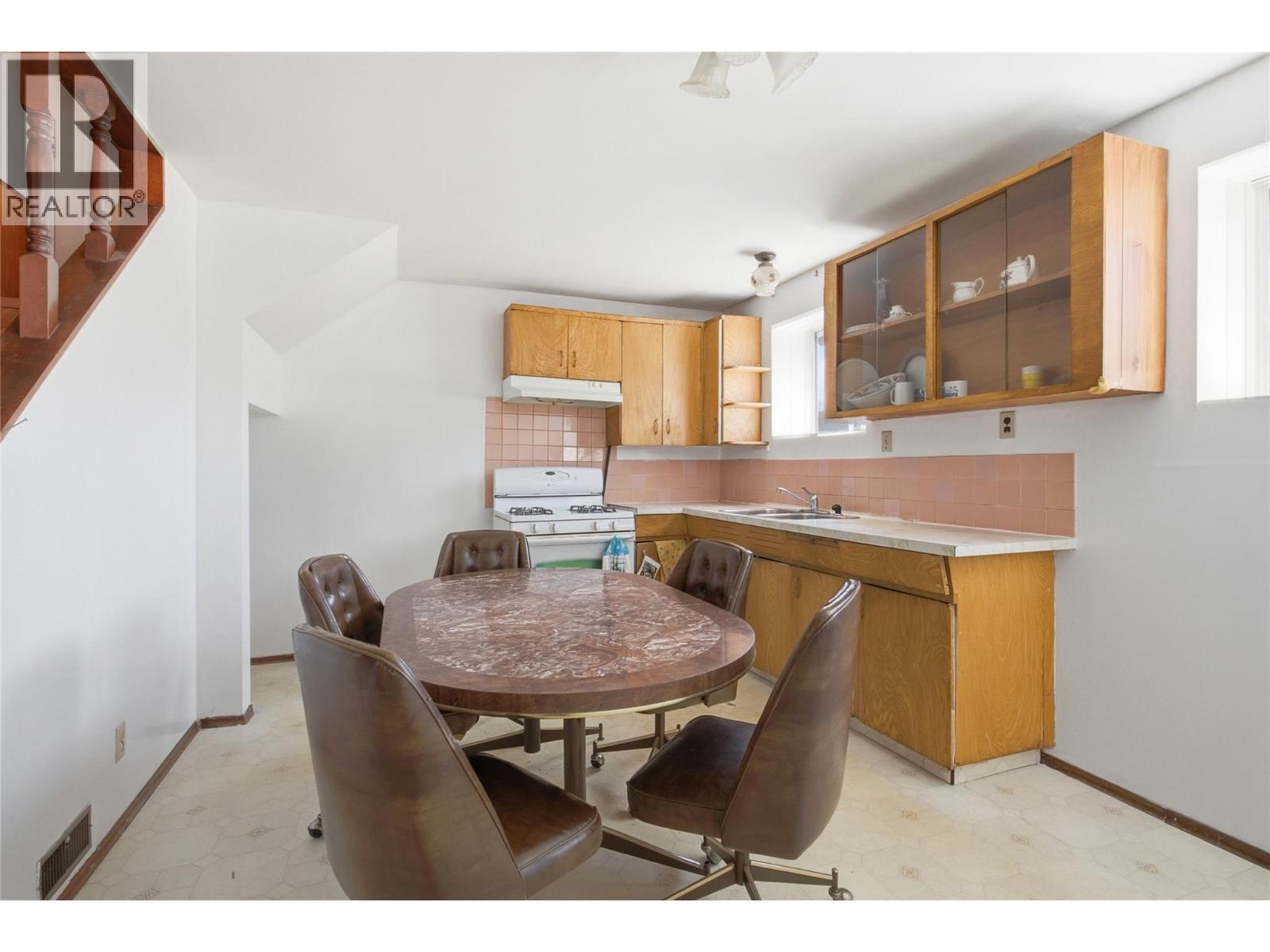 283 CHESTNUT Avenue - 15