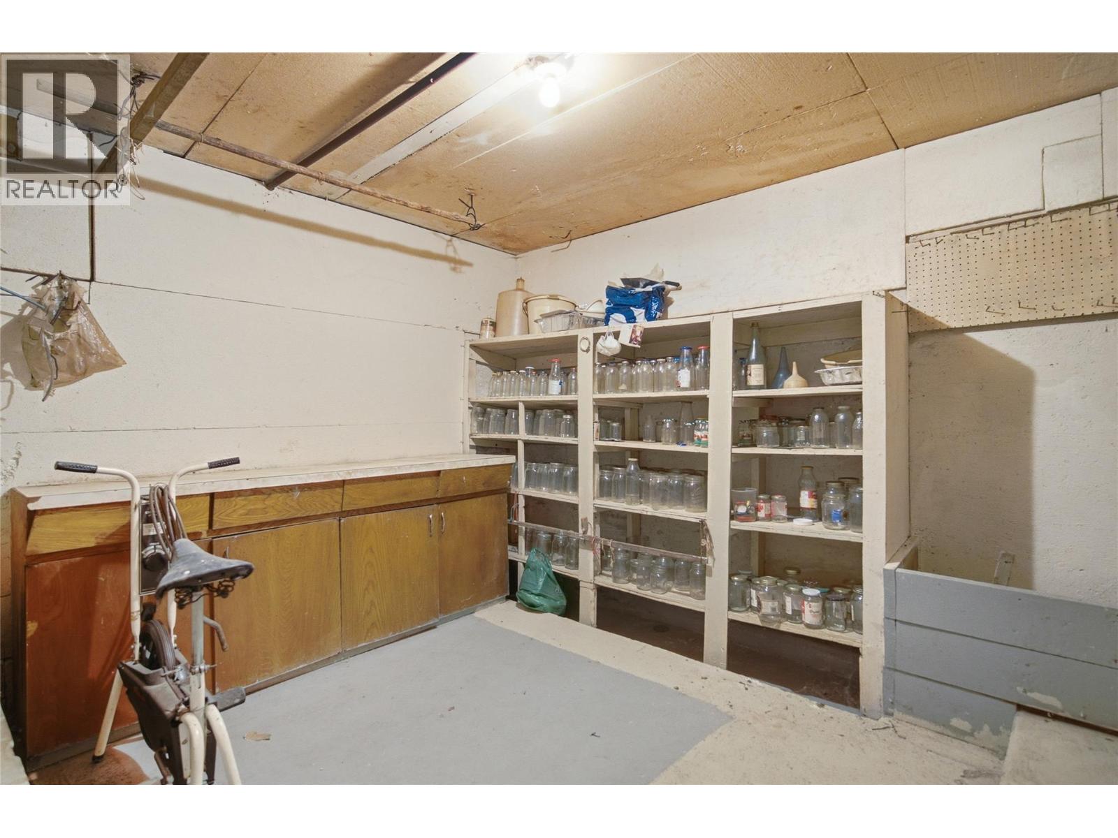 283 CHESTNUT Avenue - Image 17
