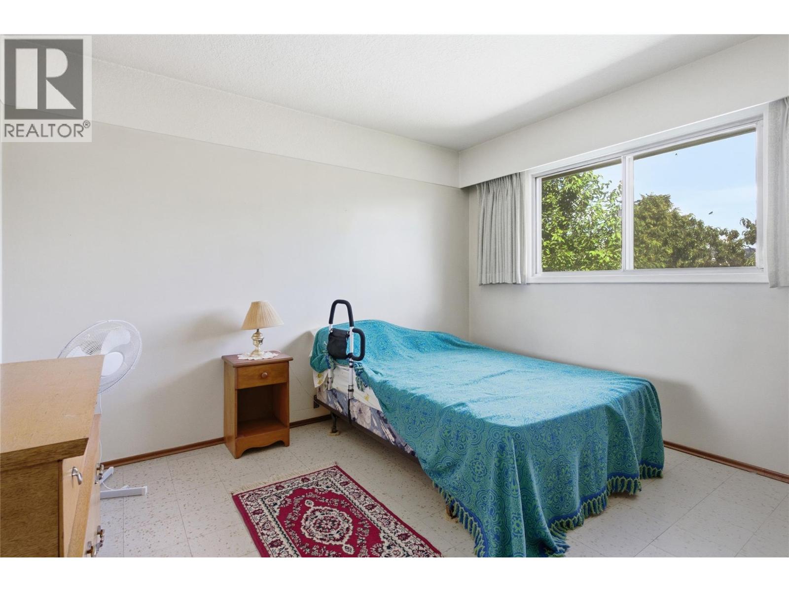 283 CHESTNUT Avenue - 12