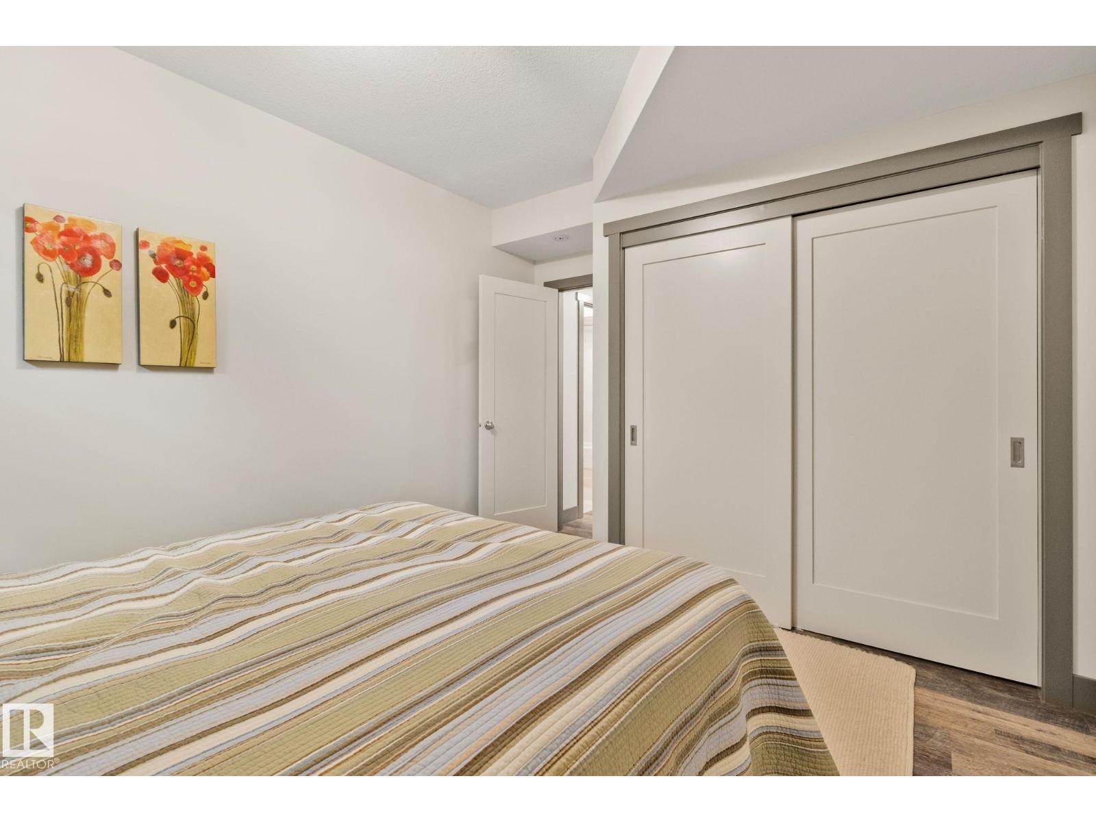 7504 142a st NW NW — photo 44