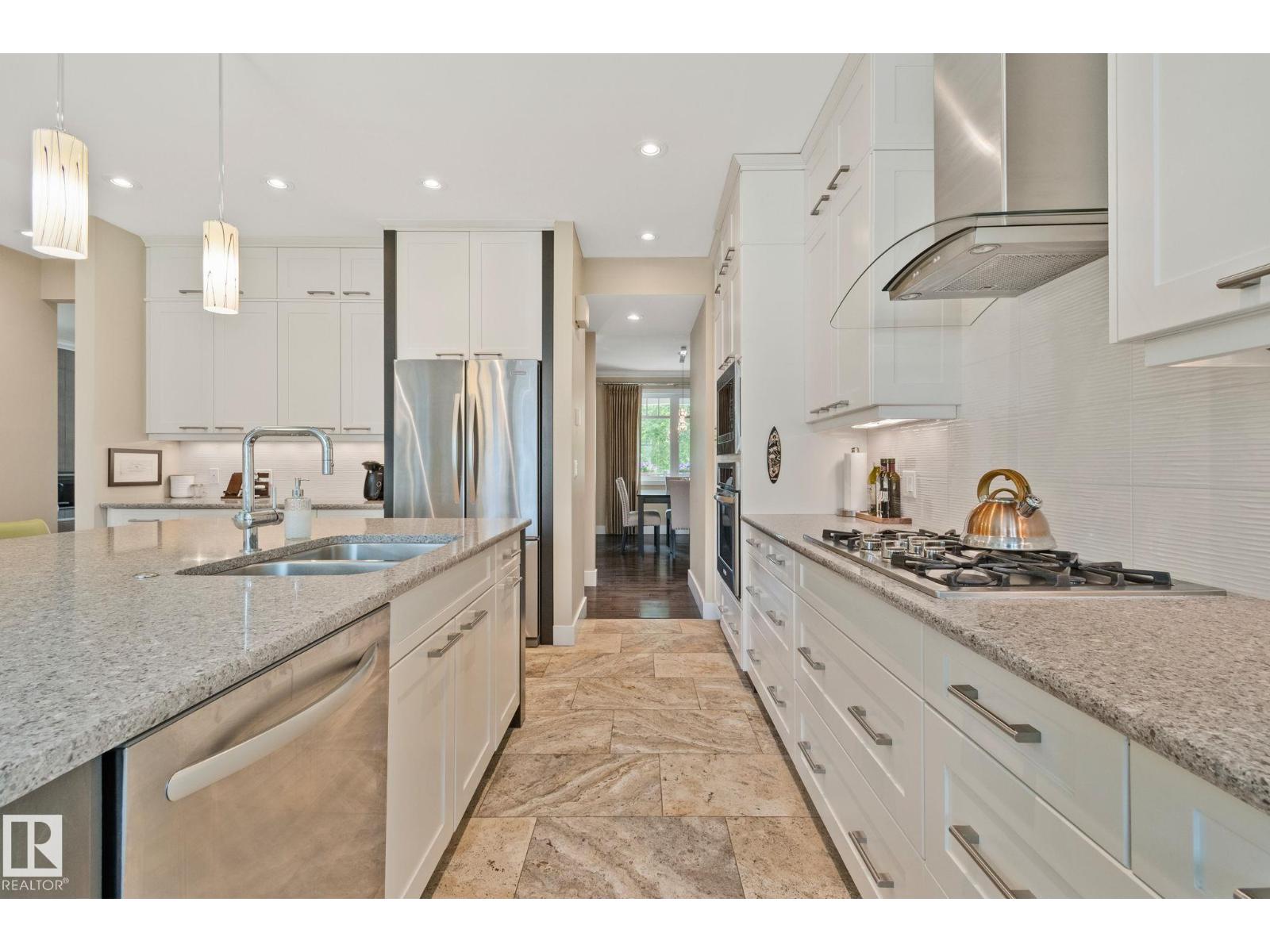 7504 142a st NW NW — photo 8