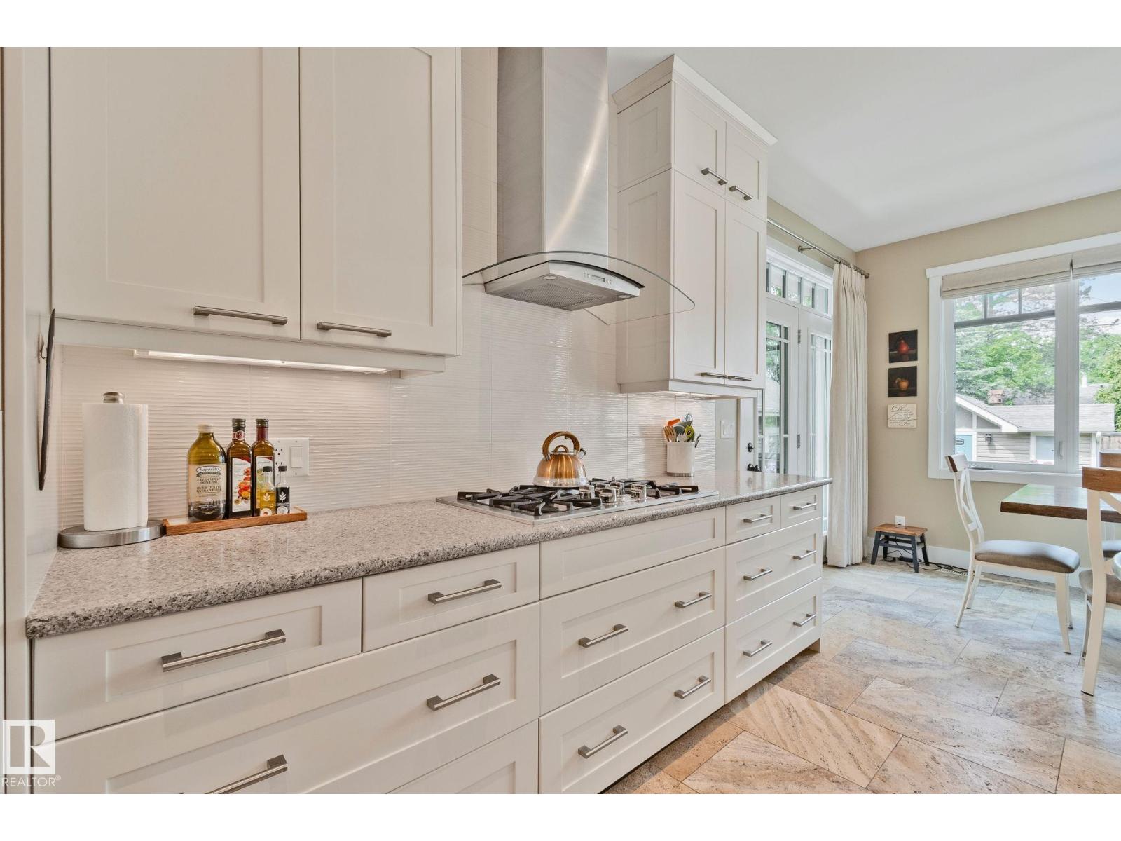 7504 142a st NW NW — photo 9