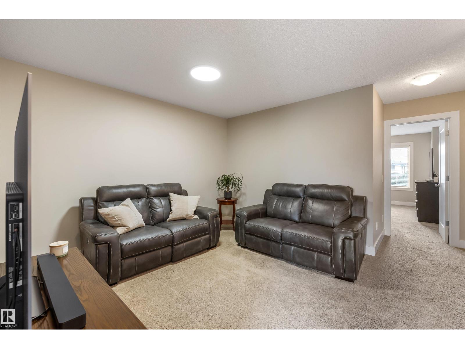 12833 205 ST NW - 21