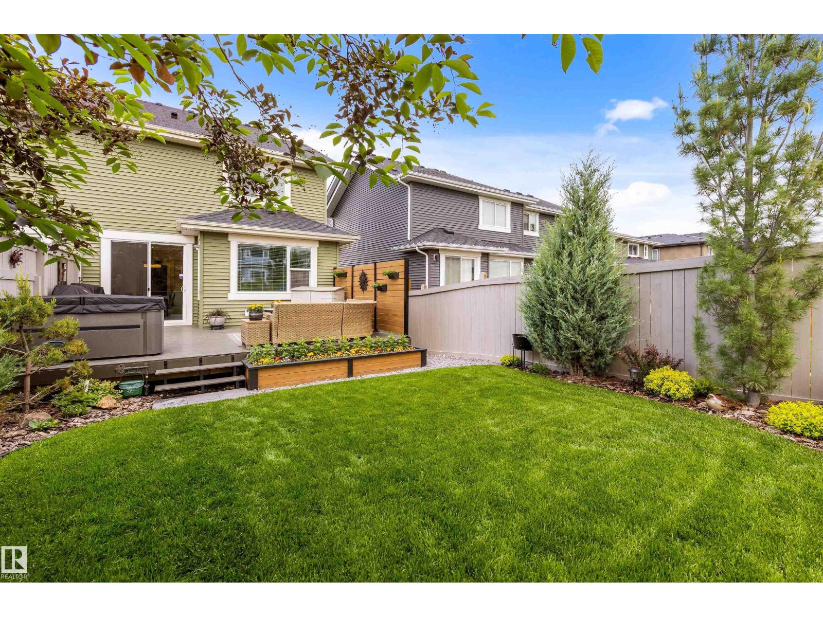 12833 205 ST NW - 45