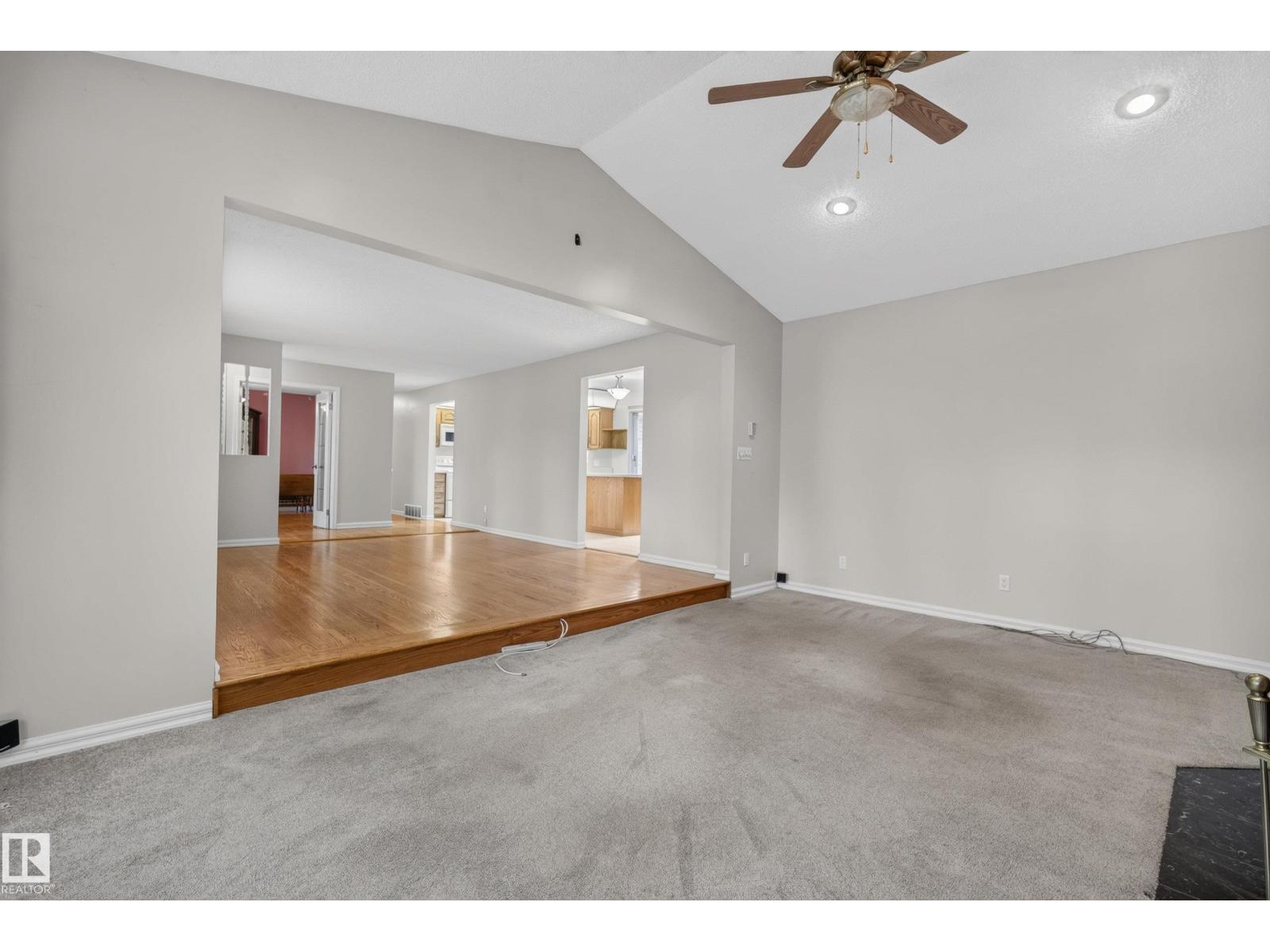 121 CEDAR ST — photo 10