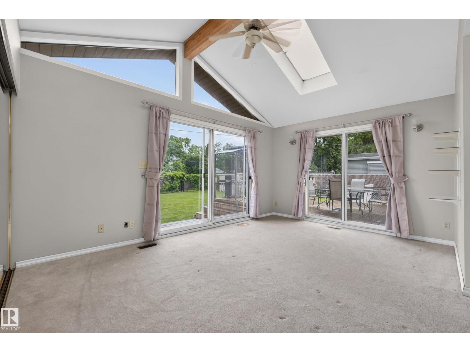 121 CEDAR ST — photo 17