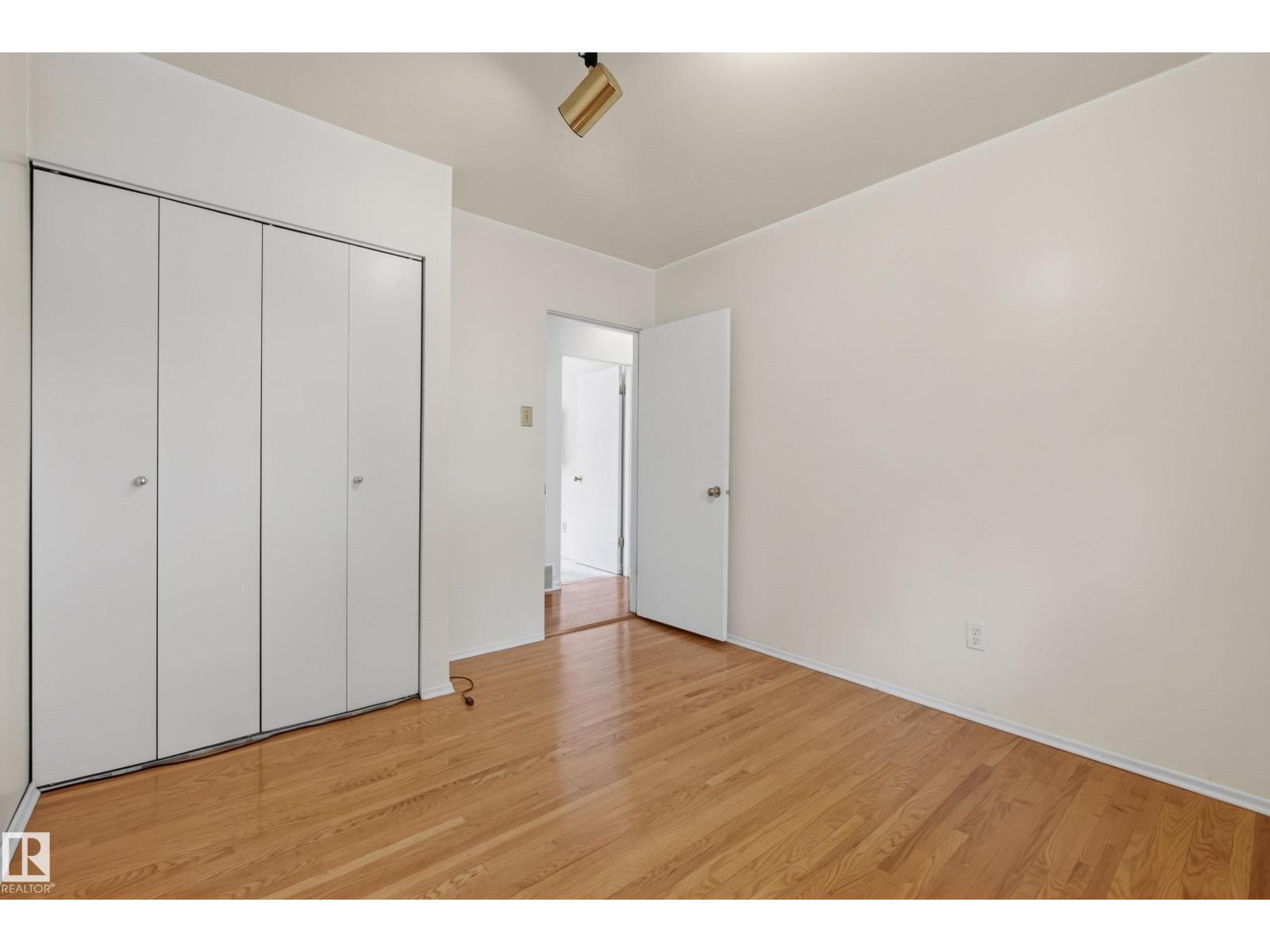121 CEDAR ST — photo 21