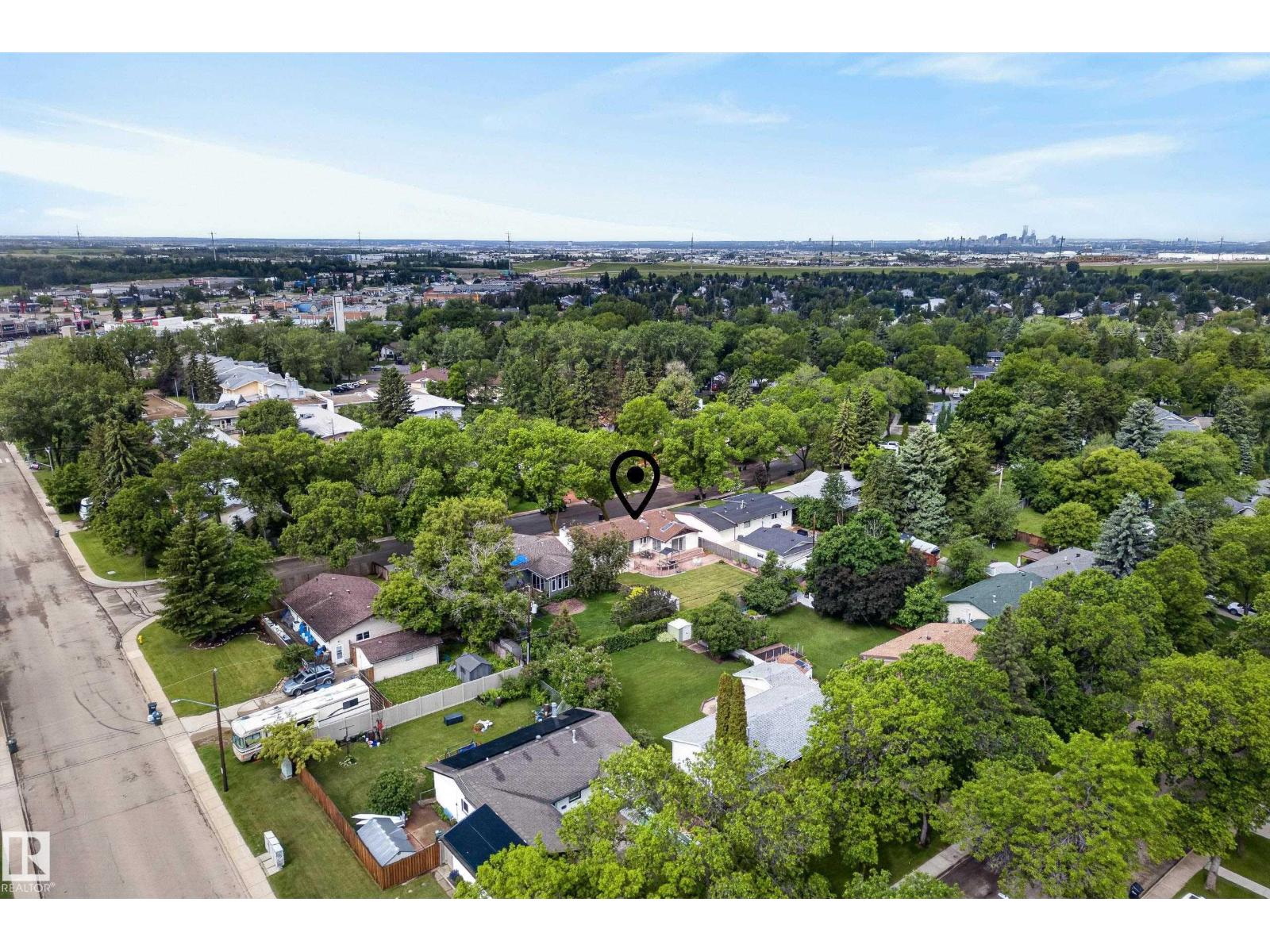 121 CEDAR ST — photo 55