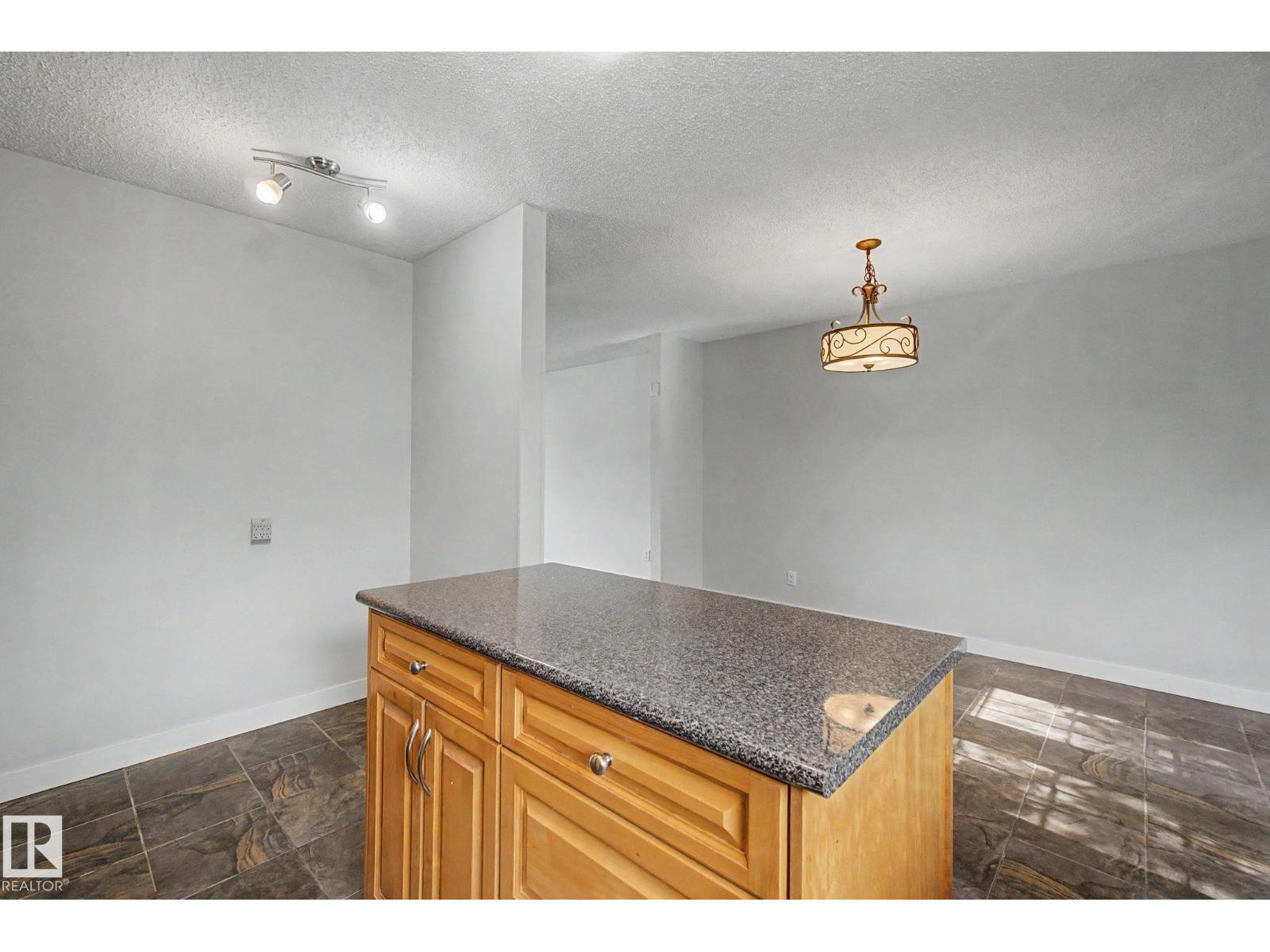 1511 75 ST NW - 12