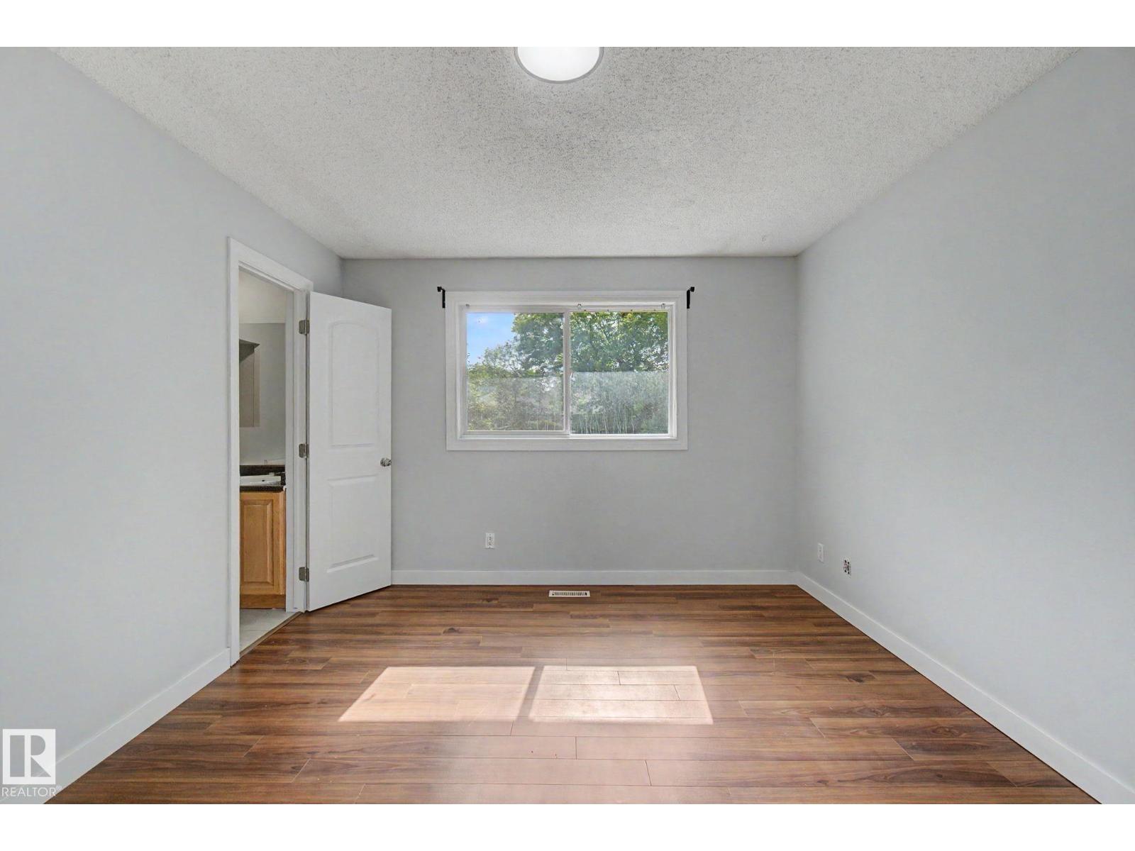 1511 75 ST NW - 21
