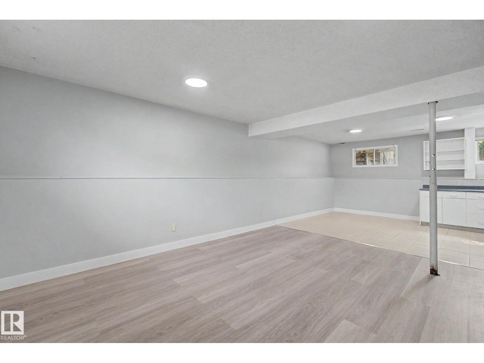 1511 75 ST NW - 28