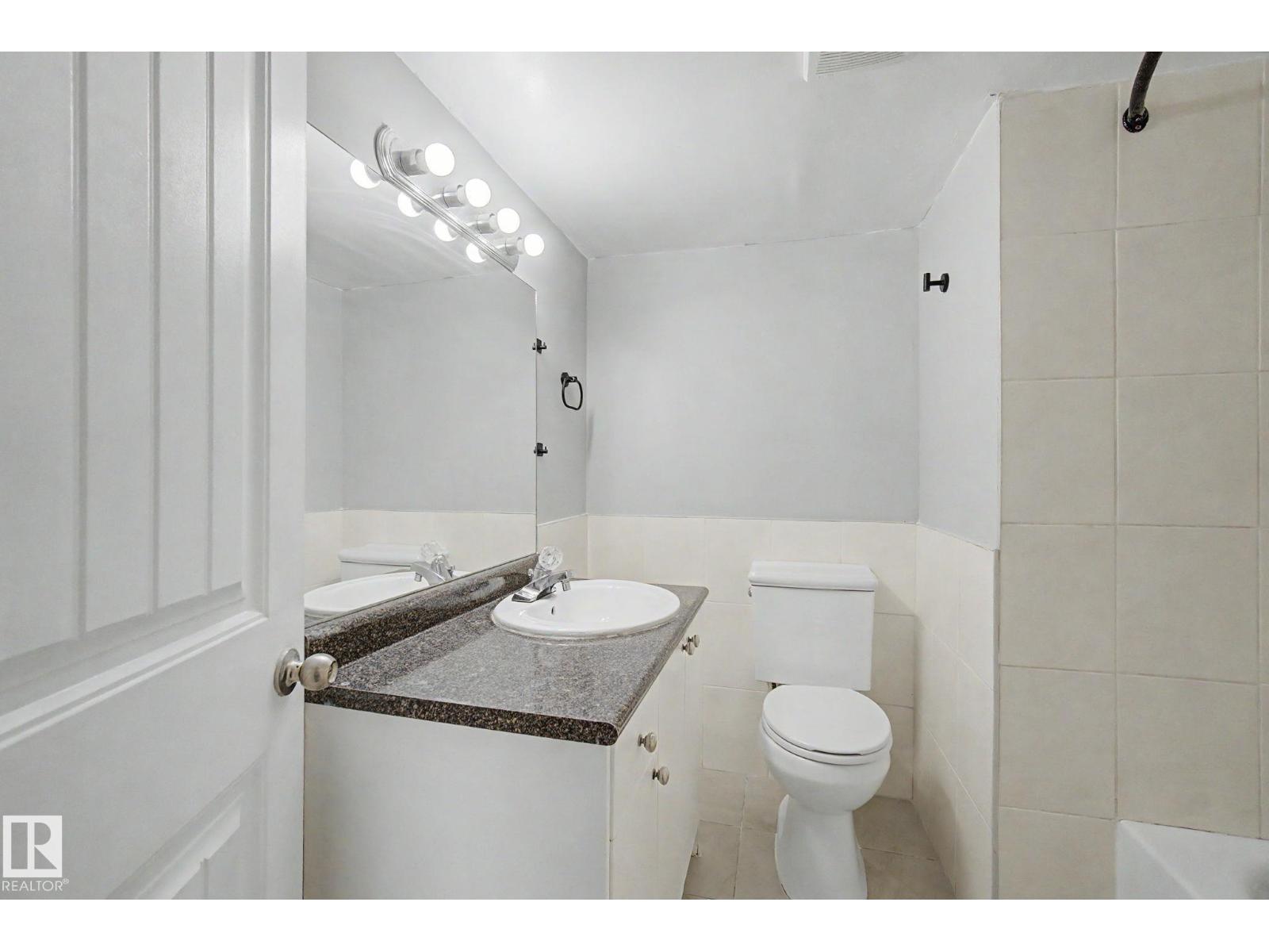 1511 75 ST NW - 40