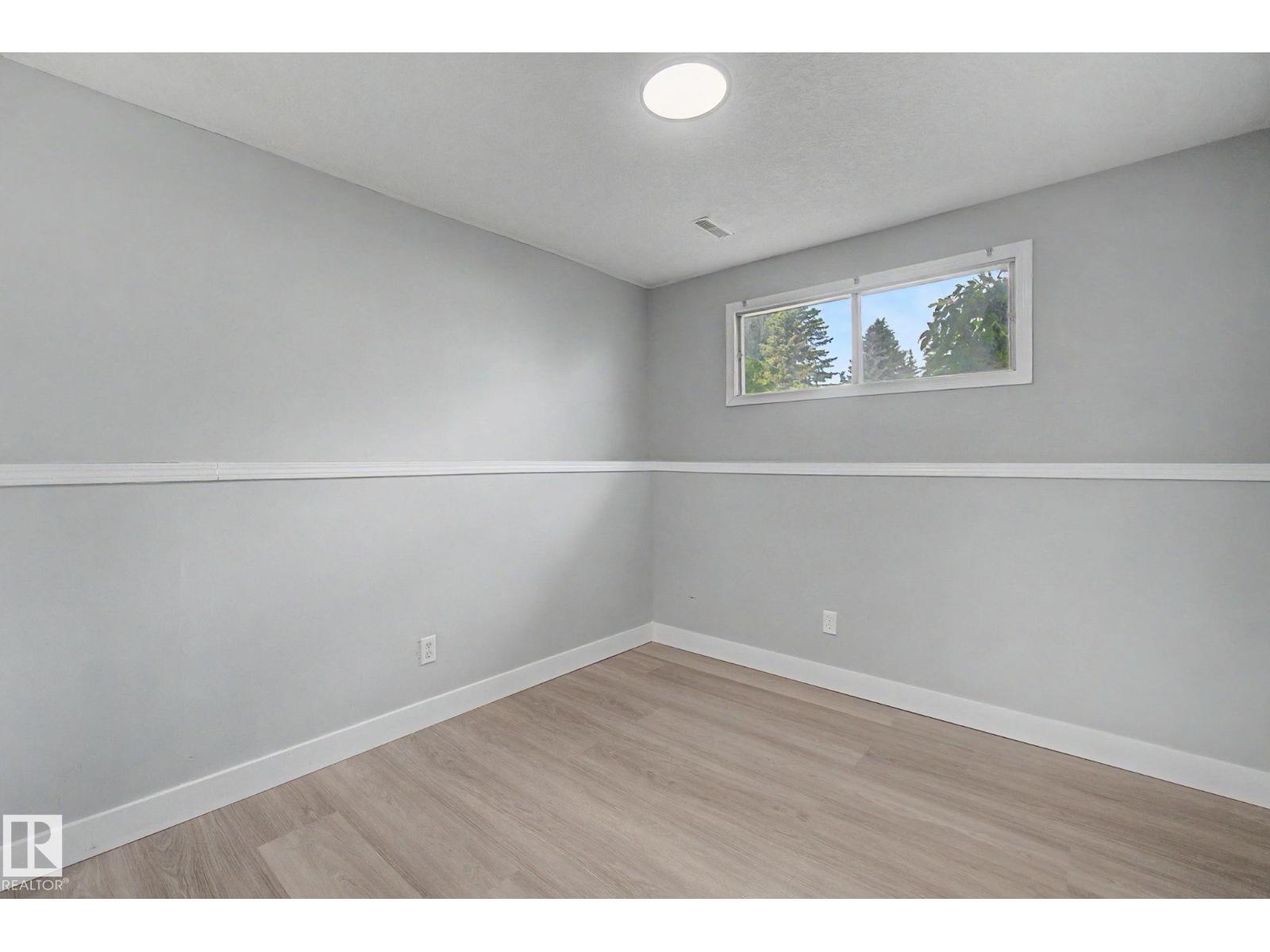 1511 75 ST NW - 42