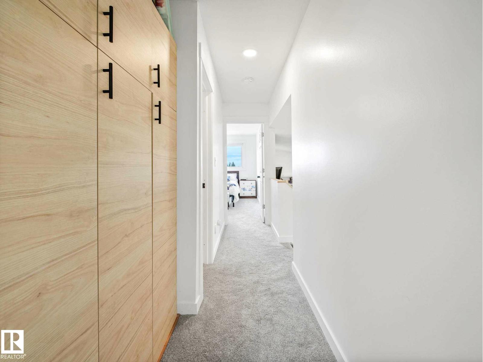 4115 41 AV NW — photo 39