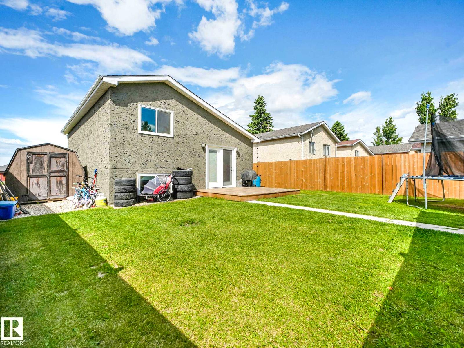 4115 41 AV NW — photo 62
