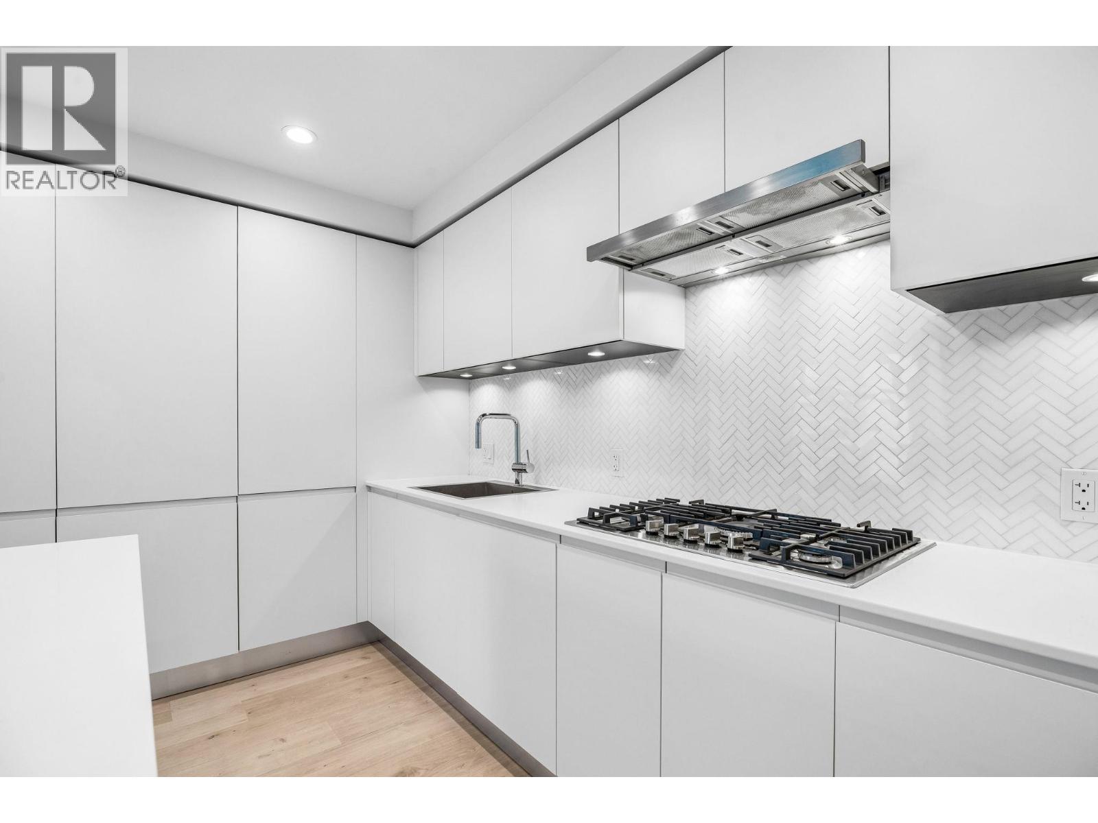 4405 3833 EVERGREEN PLACE, Burnaby