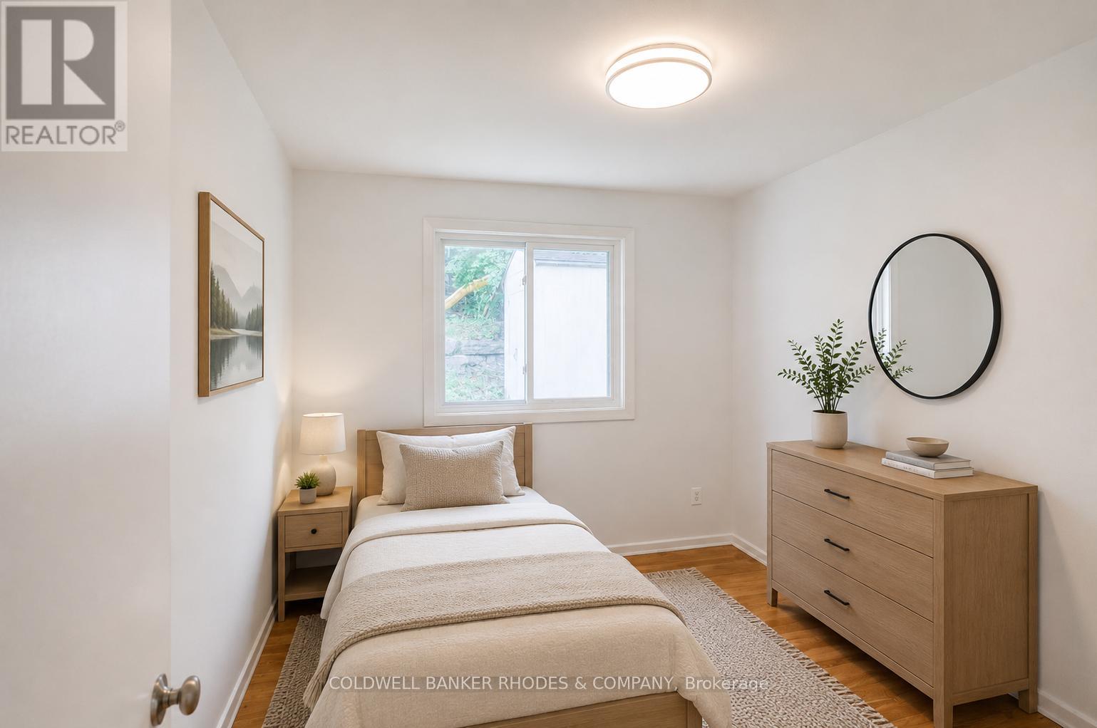 4 Bed, 2 Bath House for Sale in Ottawa – 1430 EDGECLIFFE AVENUE, Ottawa – MLS# X13467962 - Image 16