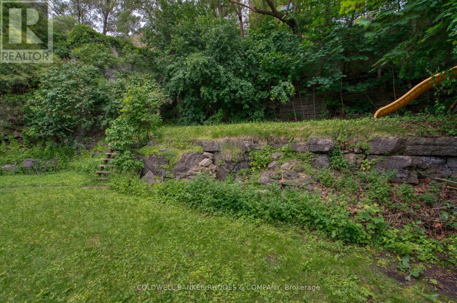 4 Bed, 2 Bath House for Sale in Ottawa – 1430 EDGECLIFFE AVENUE, Ottawa – MLS# X13467962 - Image 24