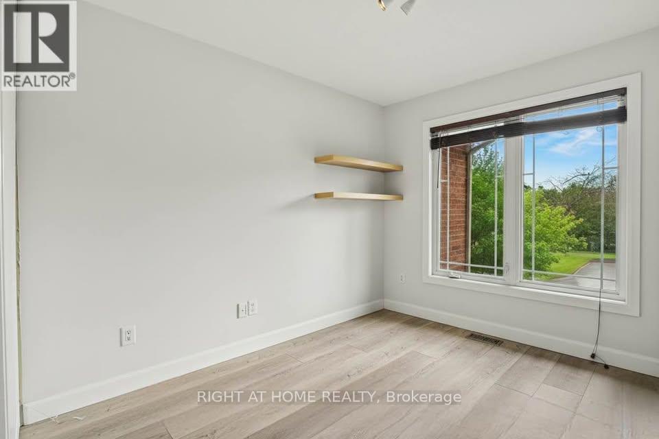 3 Bed, 3 Bath House for Rent in Ottawa – 2064 DUNOLLIE CRESCENT, Ottawa – MLS# X13468012 - Image 11
