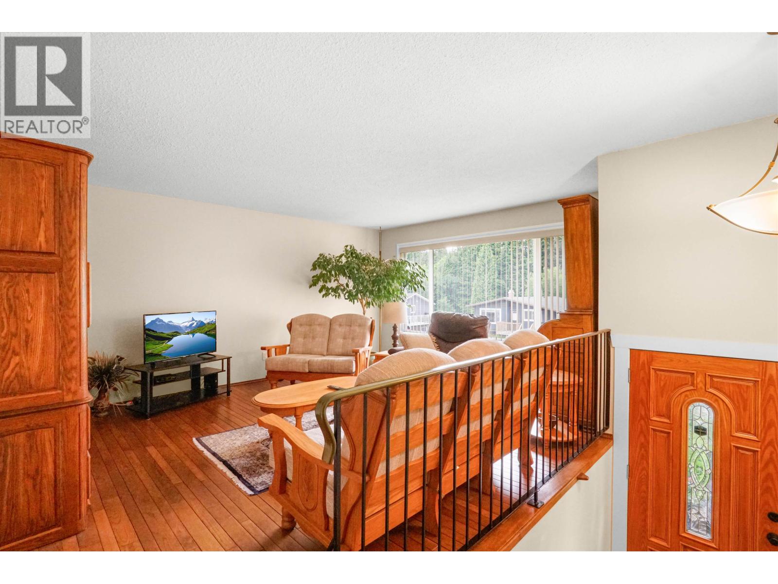 20 DUNN STREET, Kitimat