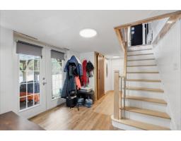 193 Ch. Du Lac-clair, Val Des Monts, QC J8N6C5 Photo 12