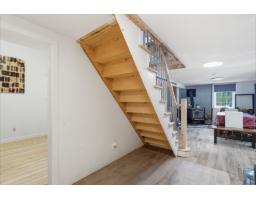 193 Ch. Du Lac-clair, Val Des Monts, QC J8N6C5 Photo 9
