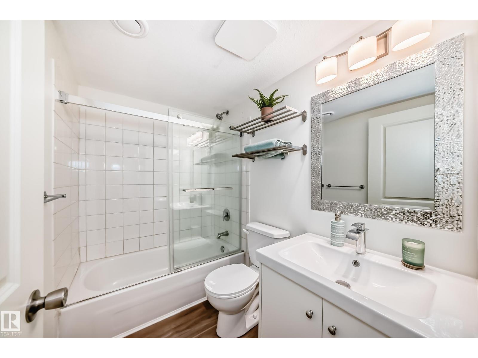 7021 95 ST NW — photo 47