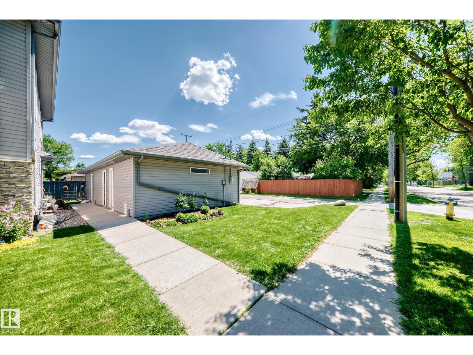 7021 95 ST NW — photo 57