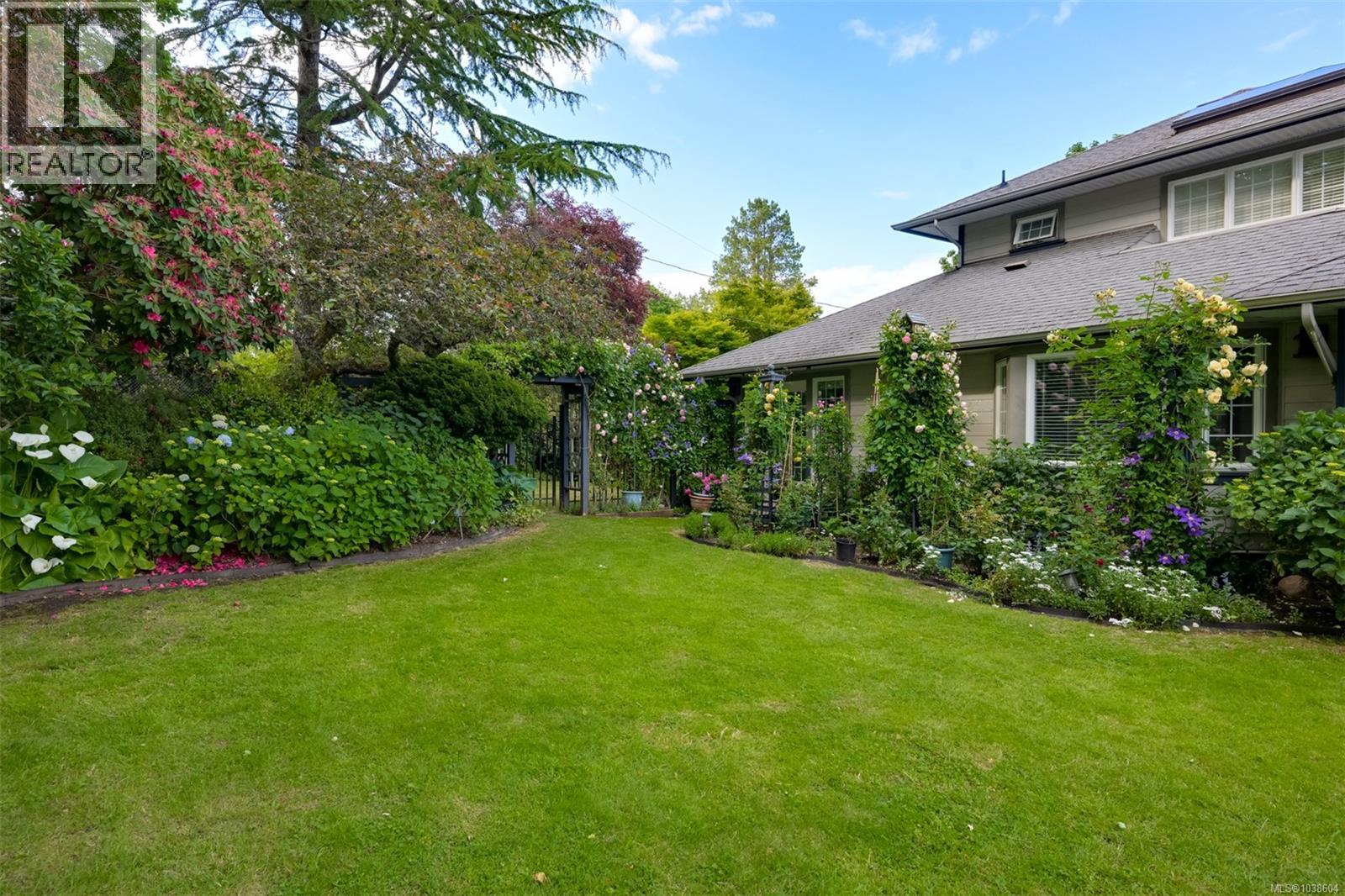 4005 Locarno Lane - 38