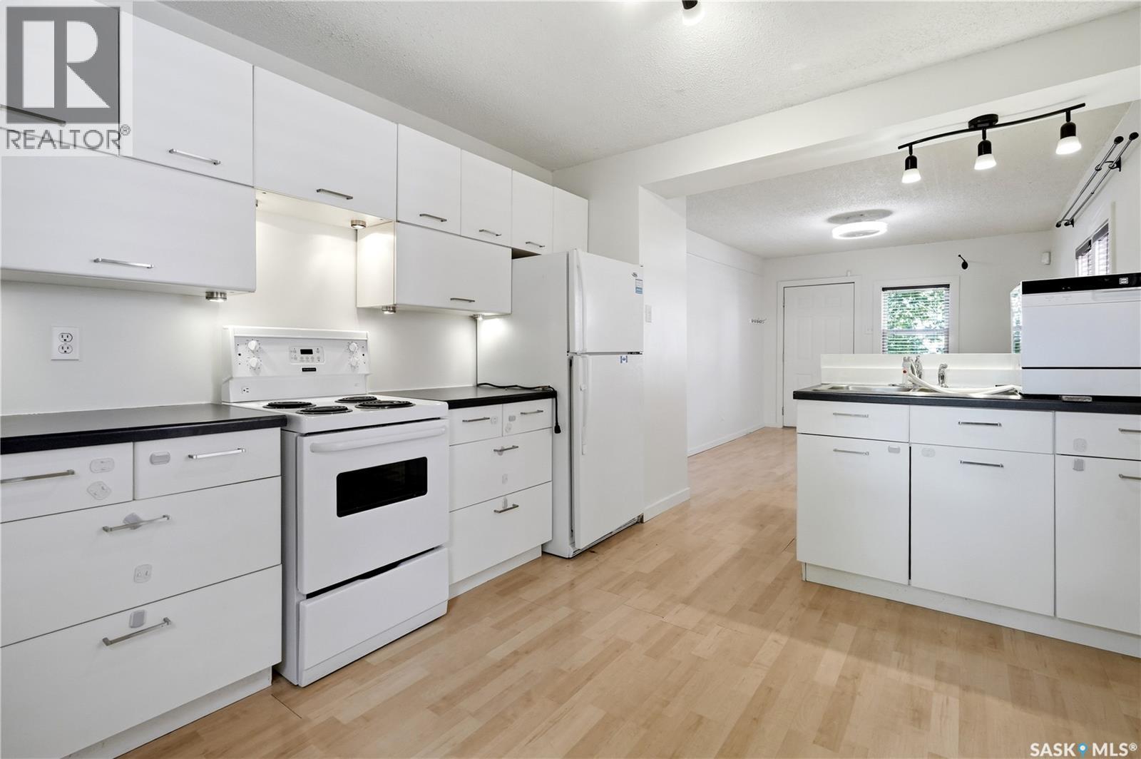 2509 McDonald STREET — photo 14