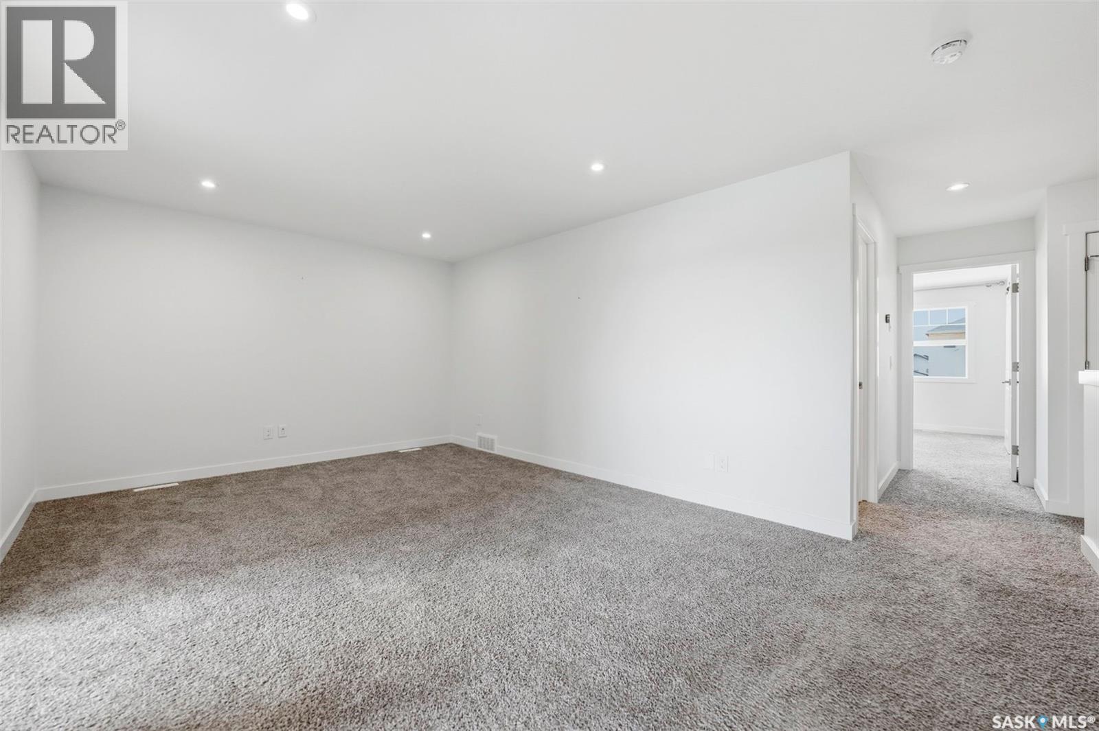 830 Kensington BOULEVARD — photo 18