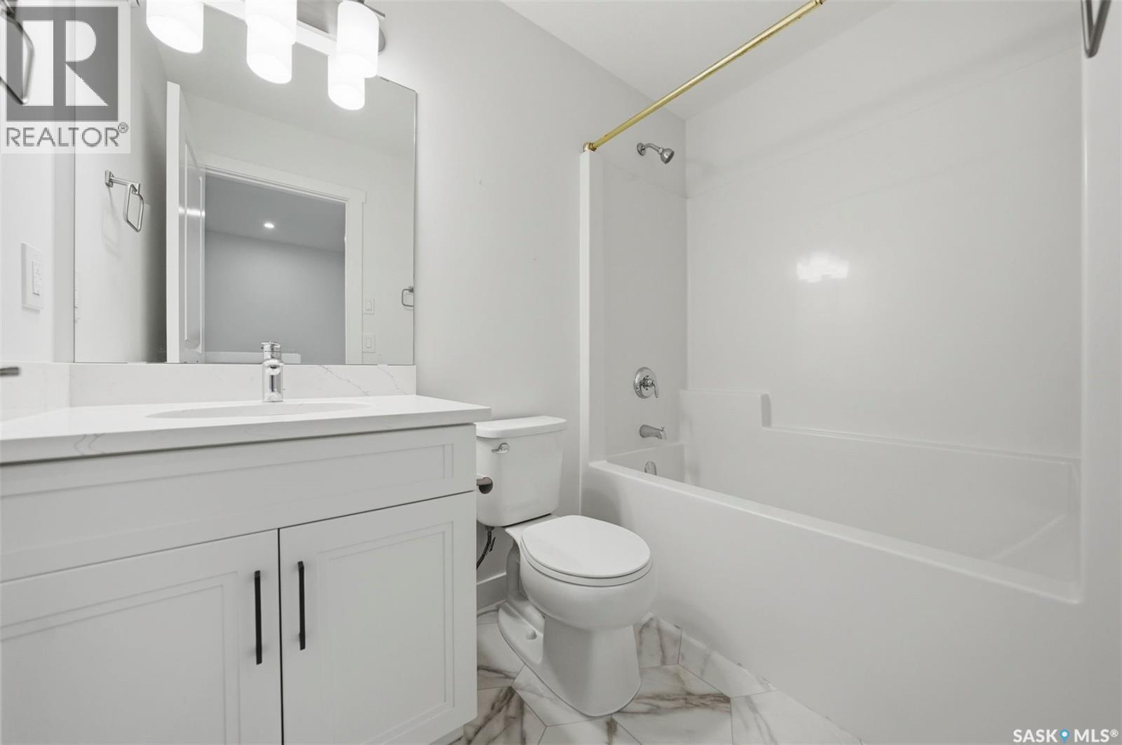 830 Kensington BOULEVARD — photo 27