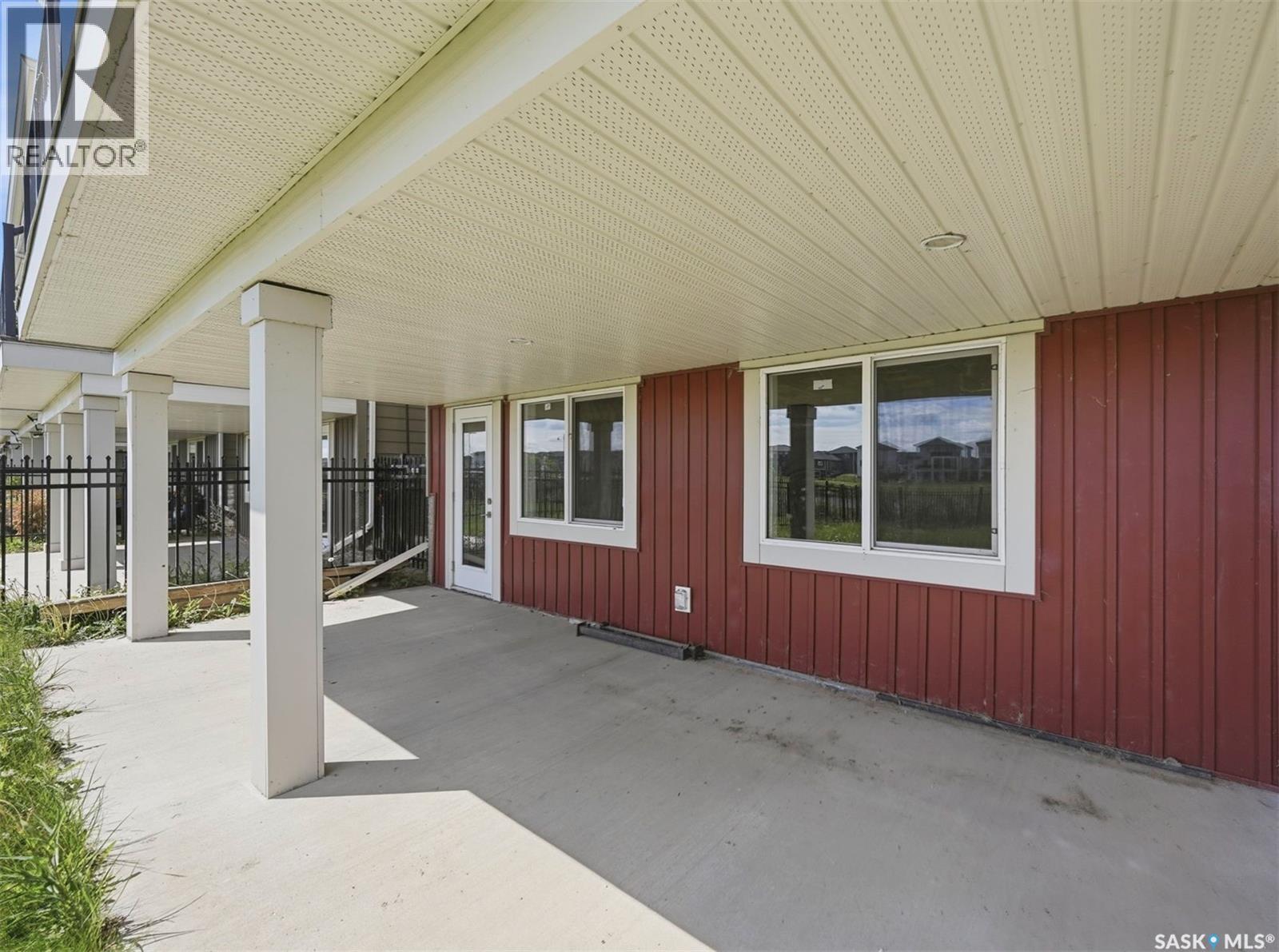 830 Kensington BOULEVARD — photo 35