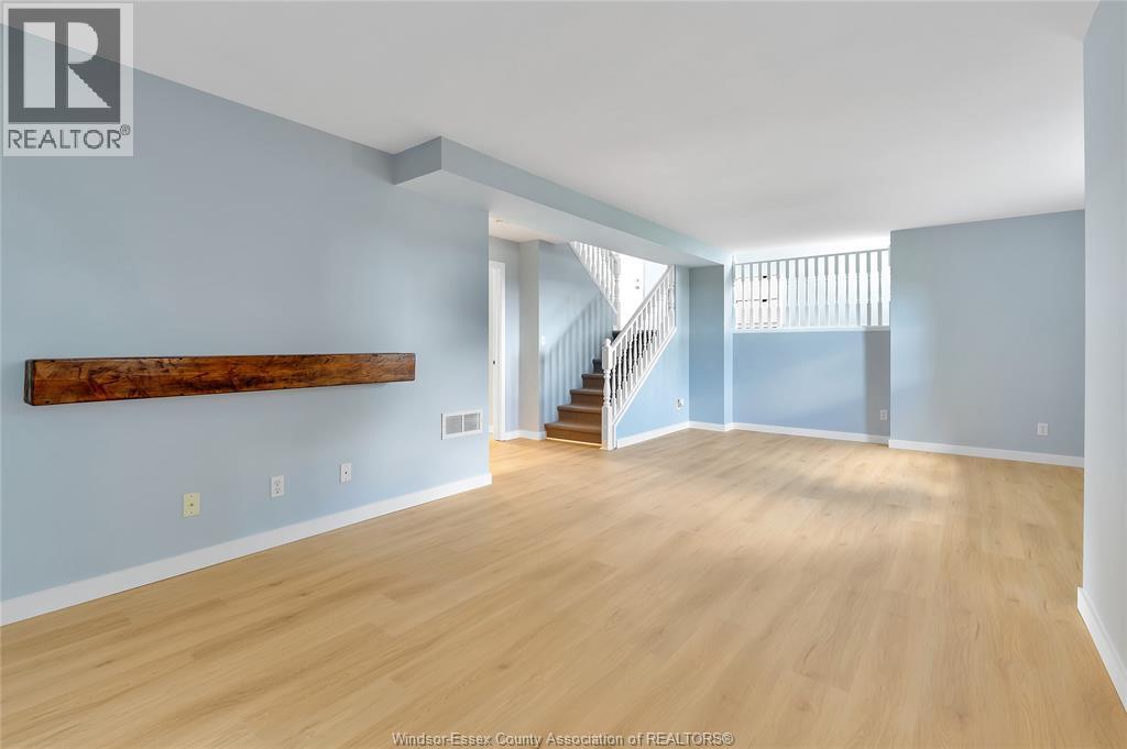 125 QUEEN STREET South - 21