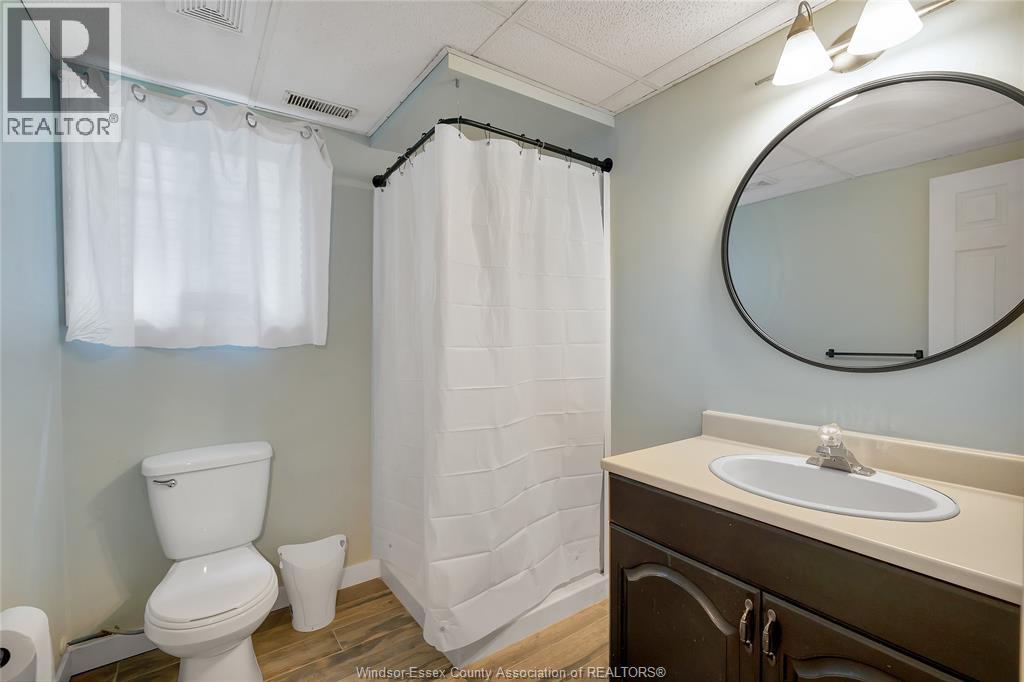 125 QUEEN STREET South - 23