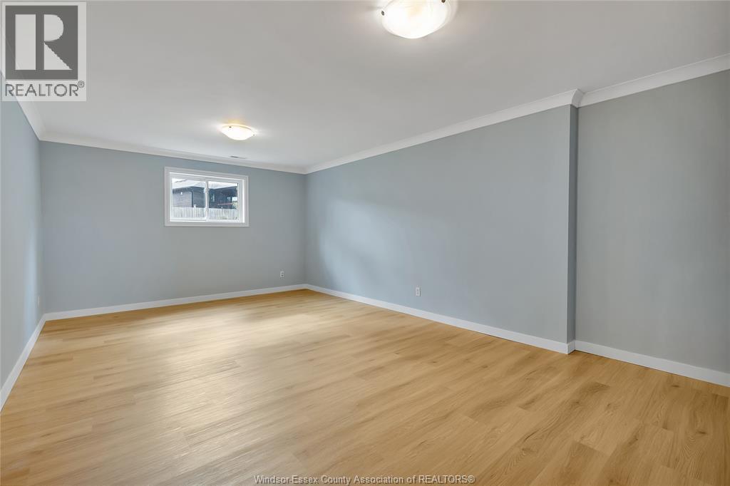 125 QUEEN STREET South - 24