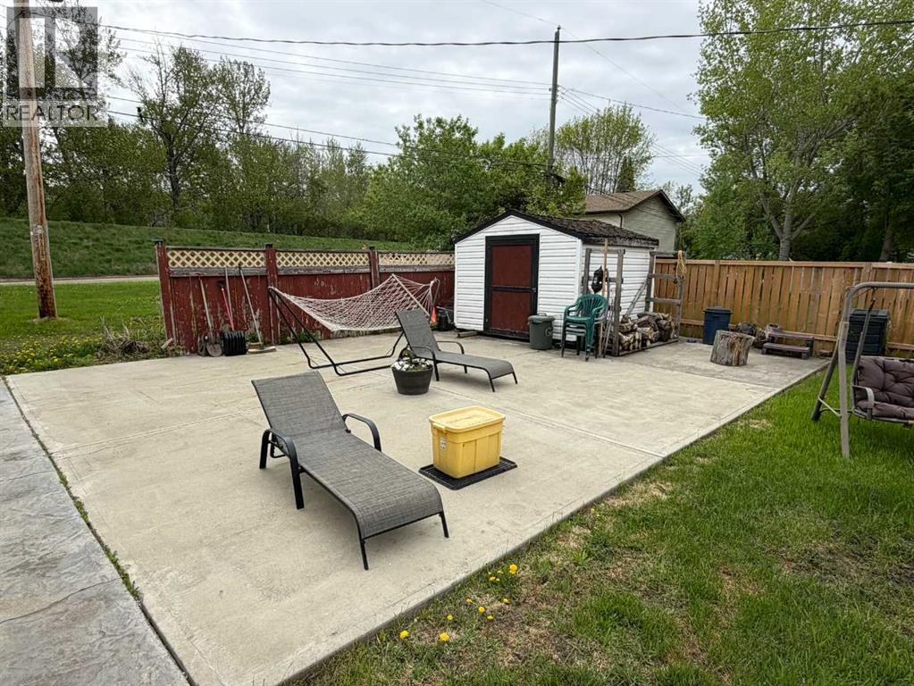 10801 92 Street - 21
