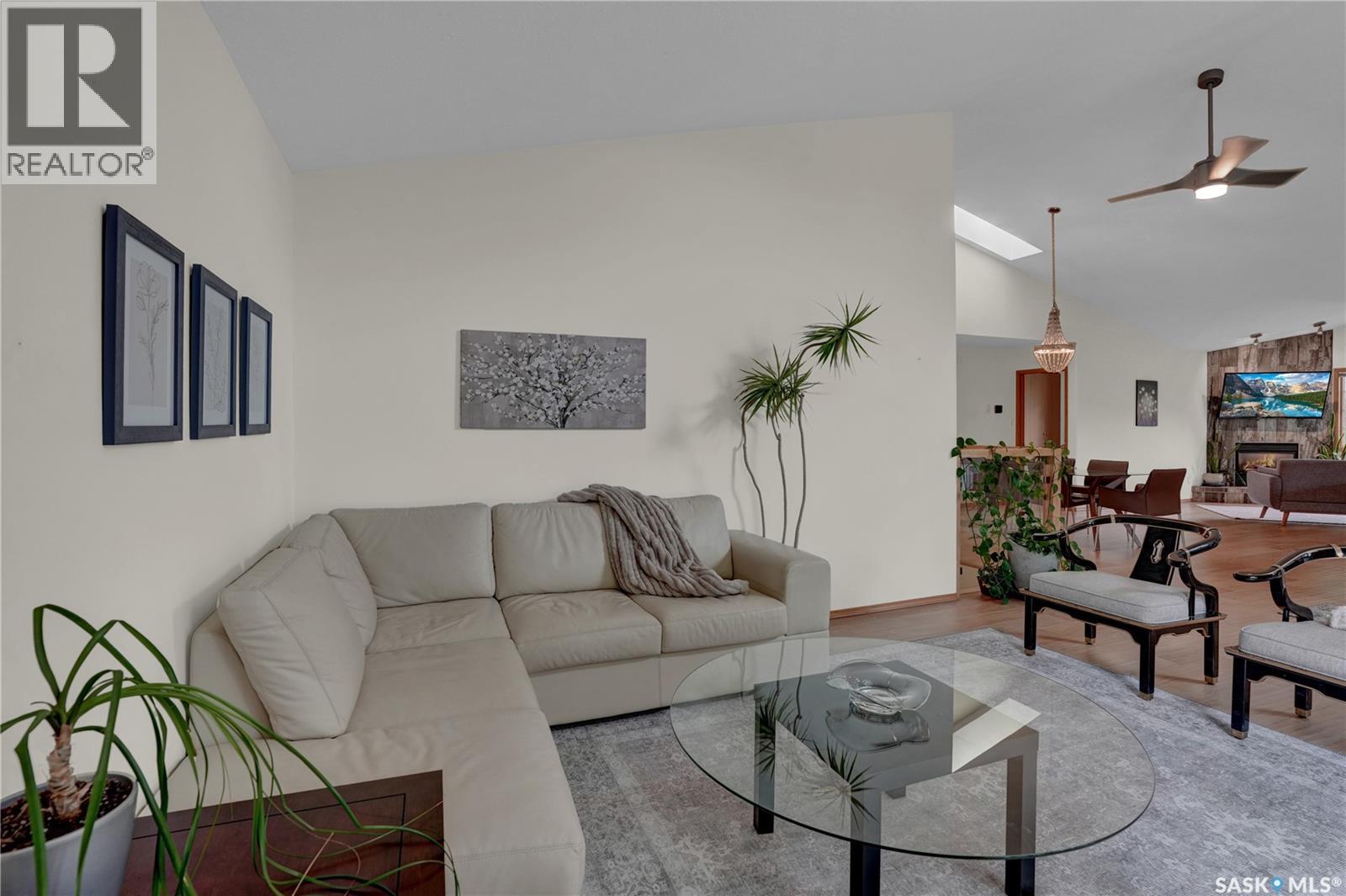 3328 Lakeshore COURT — photo 7