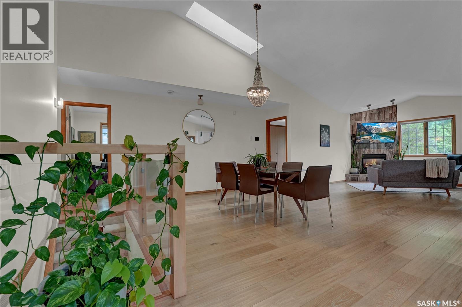 3328 Lakeshore COURT — photo 10