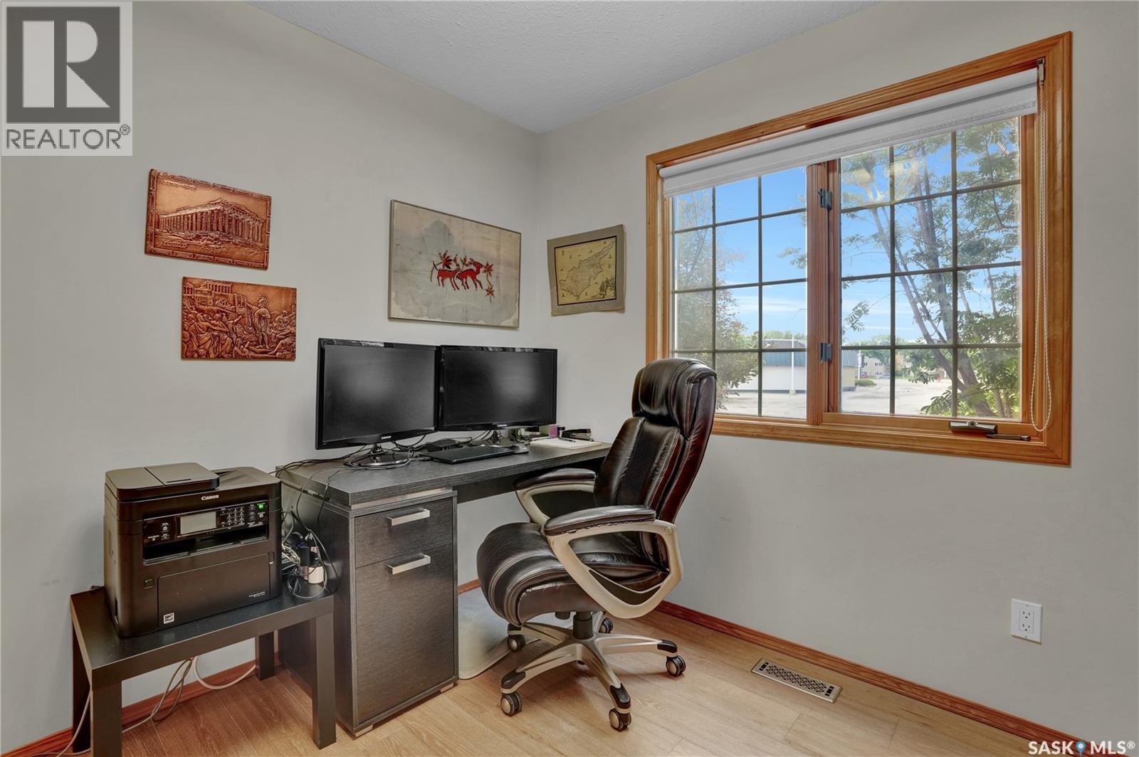 3328 Lakeshore COURT — photo 30