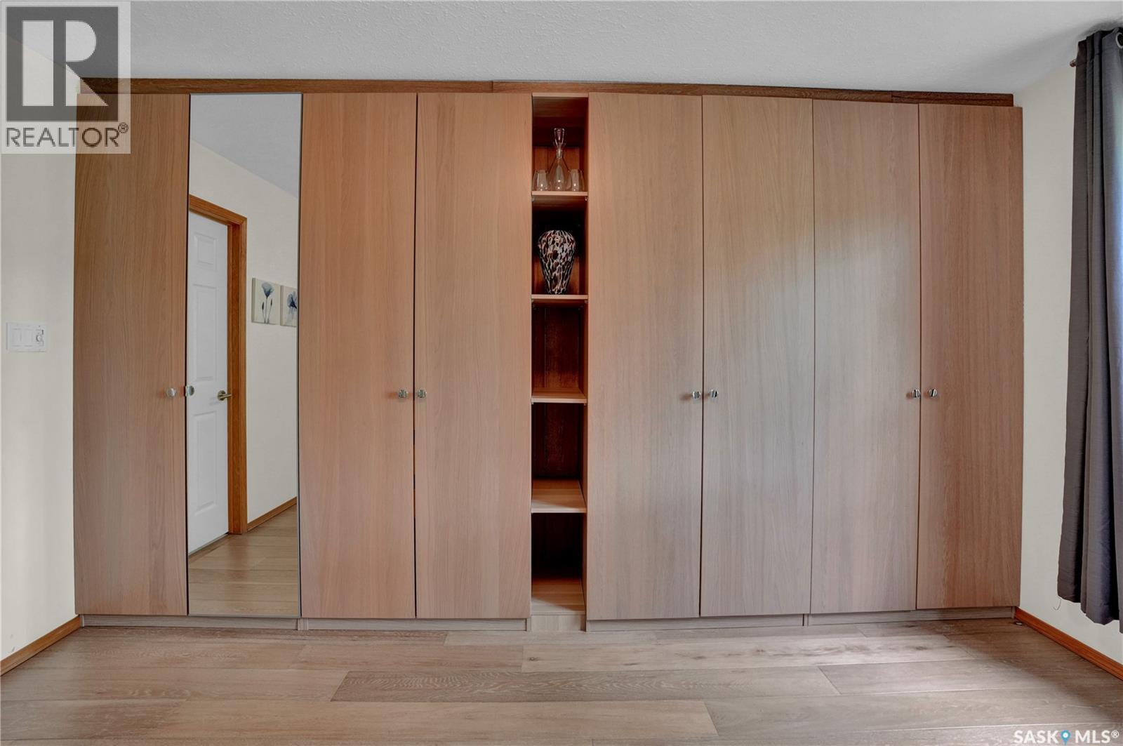 3328 Lakeshore COURT — photo 23