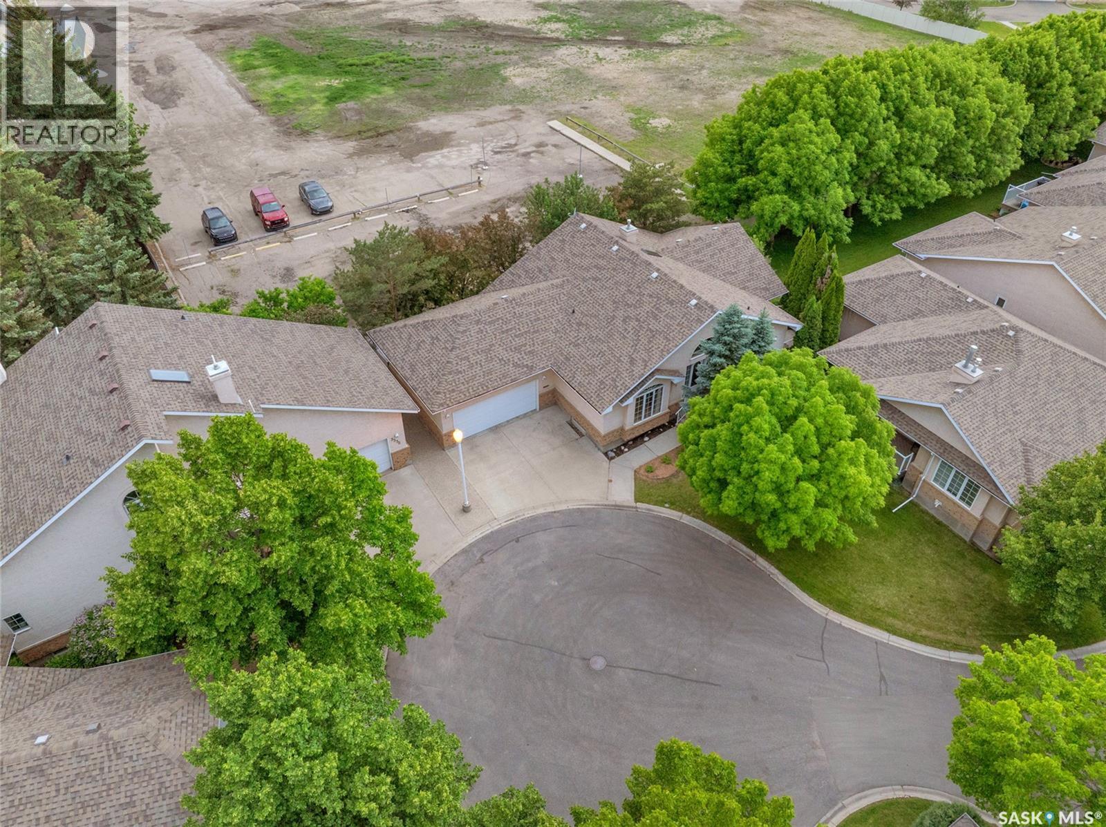 3328 Lakeshore COURT — photo 54
