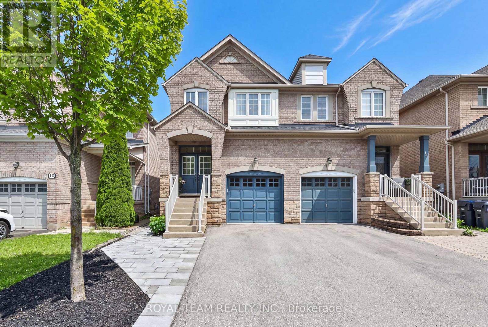 Listing photo of 12 SPRING ARBOUR ROAD