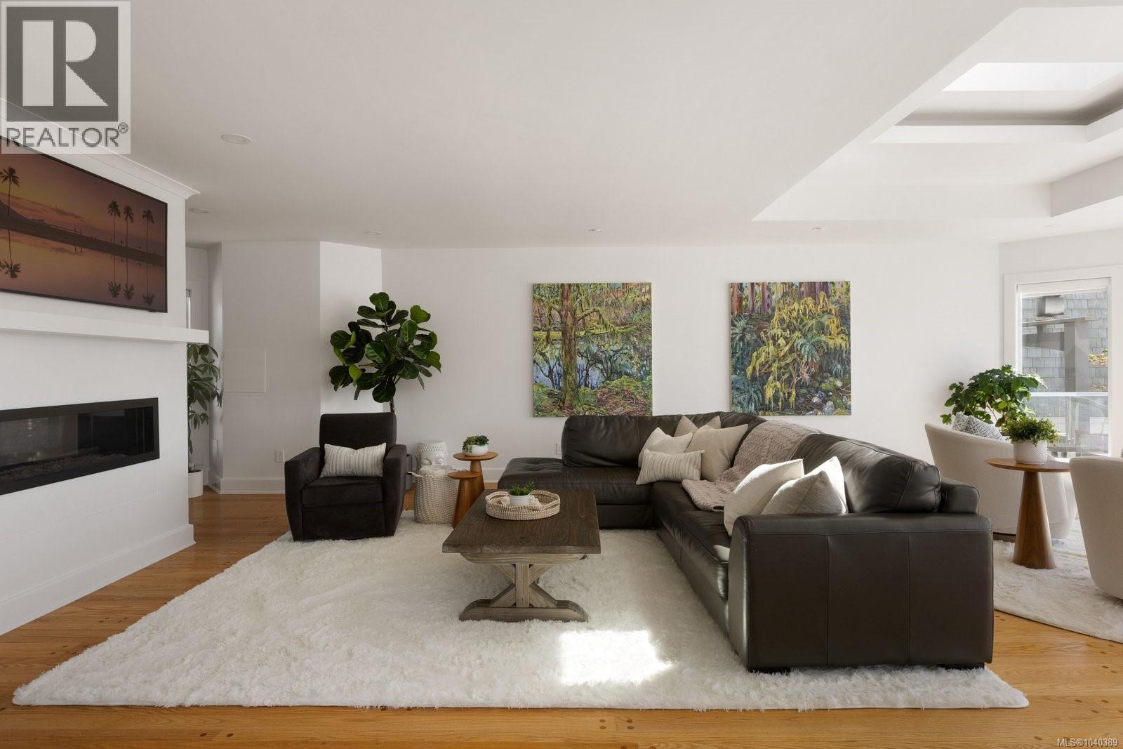 2114 Marne St - 11