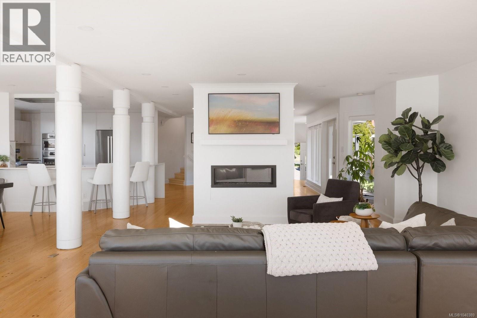 2114 Marne St - 12