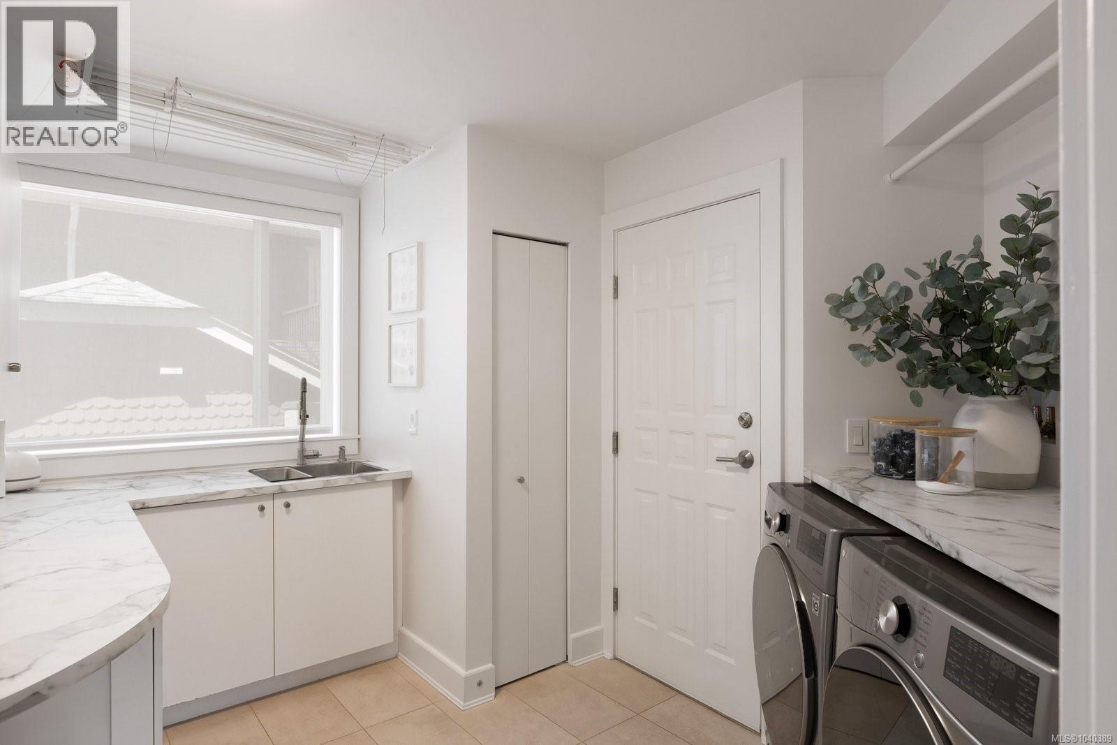 2114 Marne St - 29
