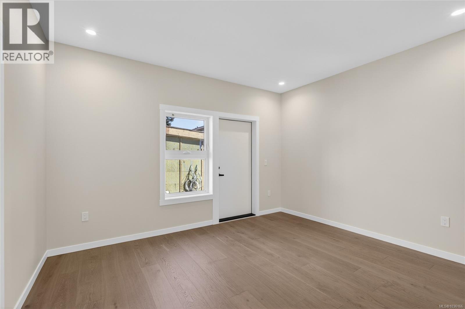 #8 152 Marina View Dr - 53