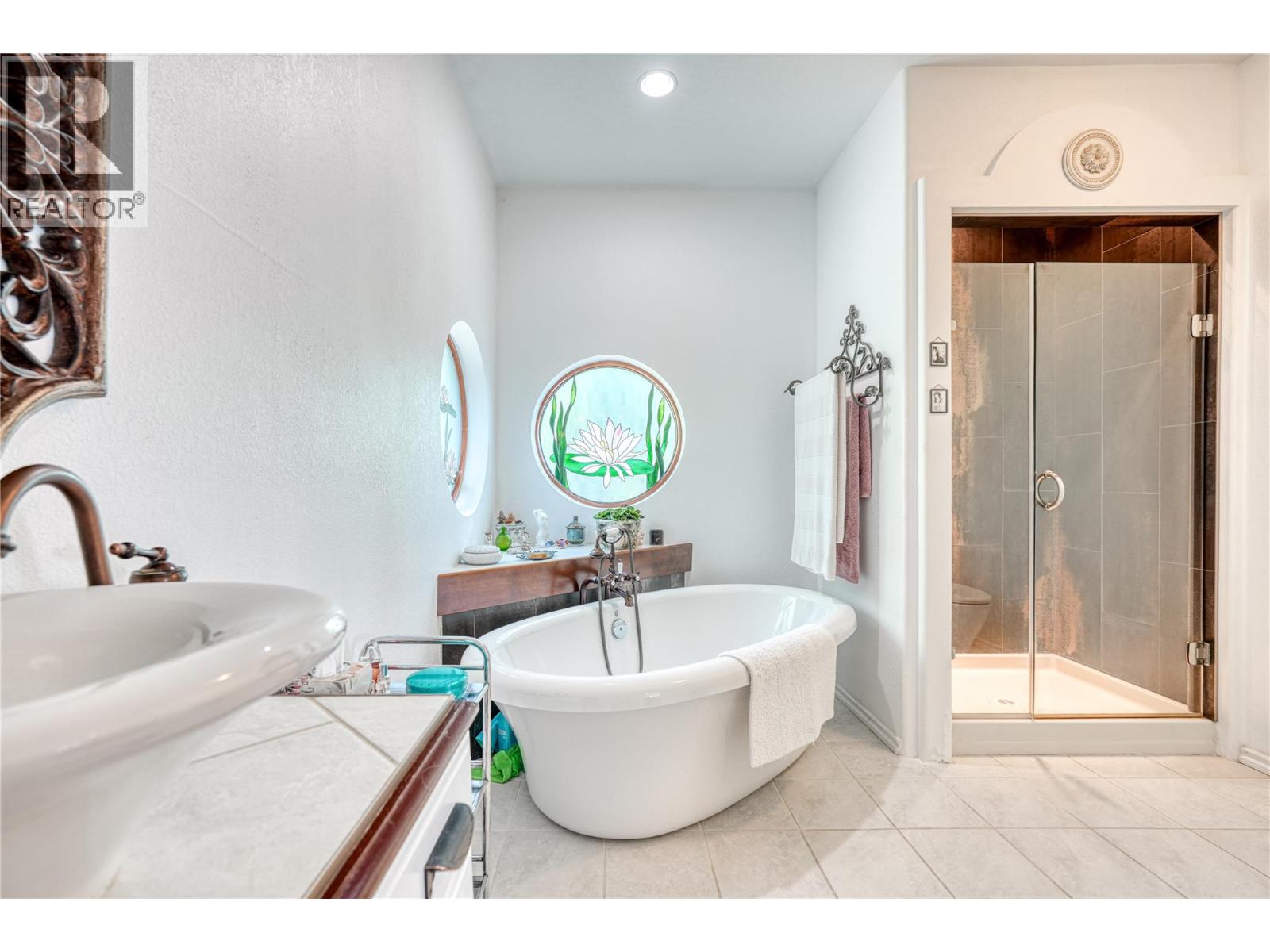 56 Nerie Road - 52