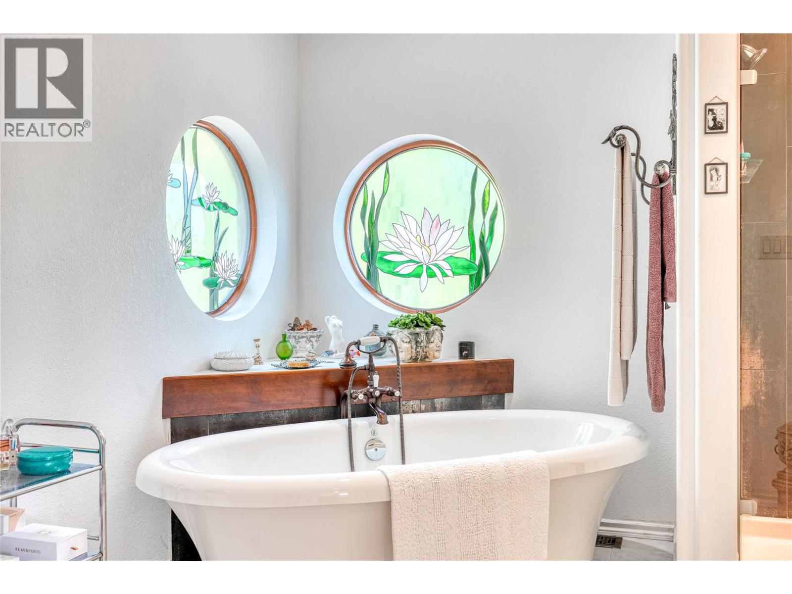 56 Nerie Road - 53