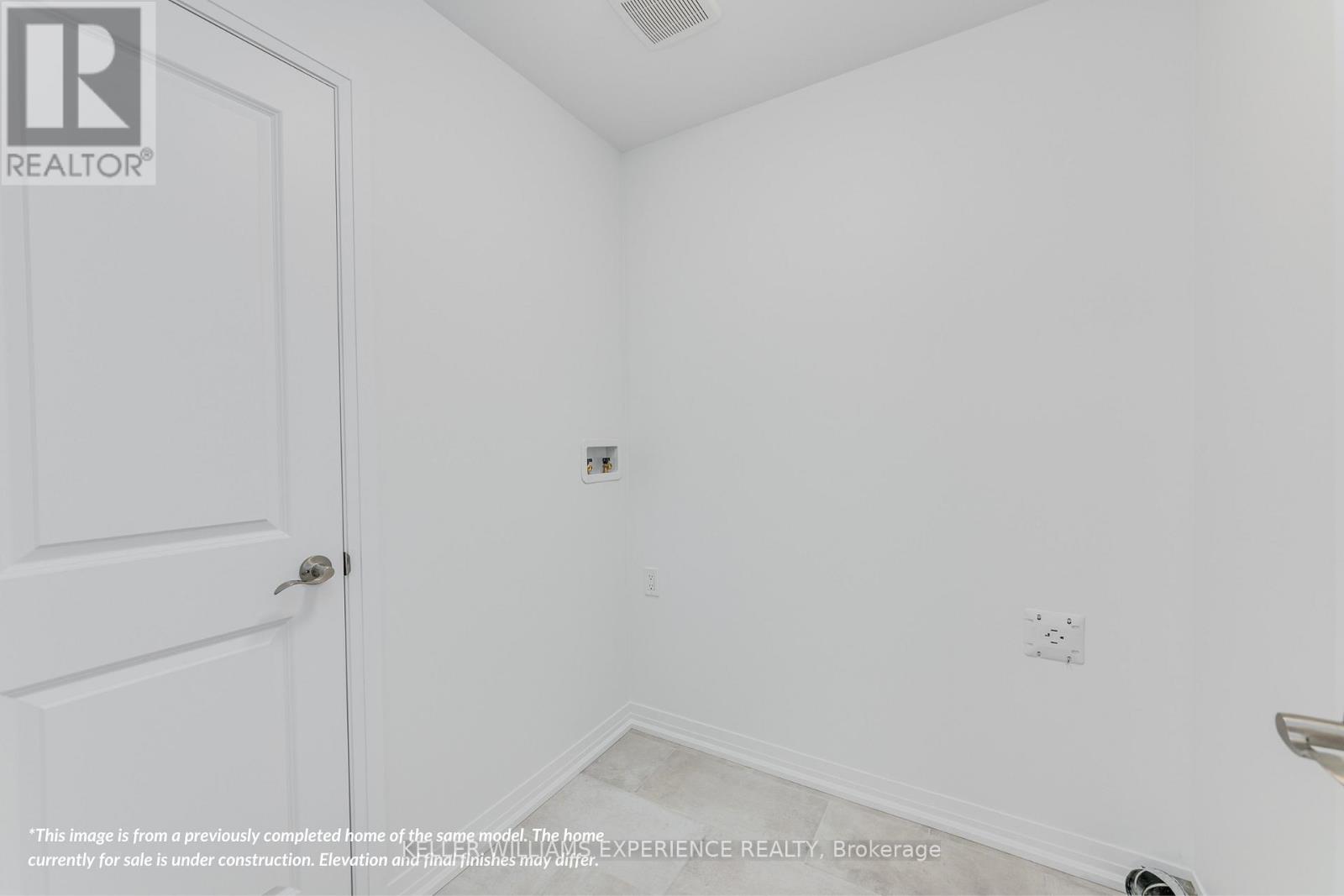 38 SAGEWOOD AVENUE - 27